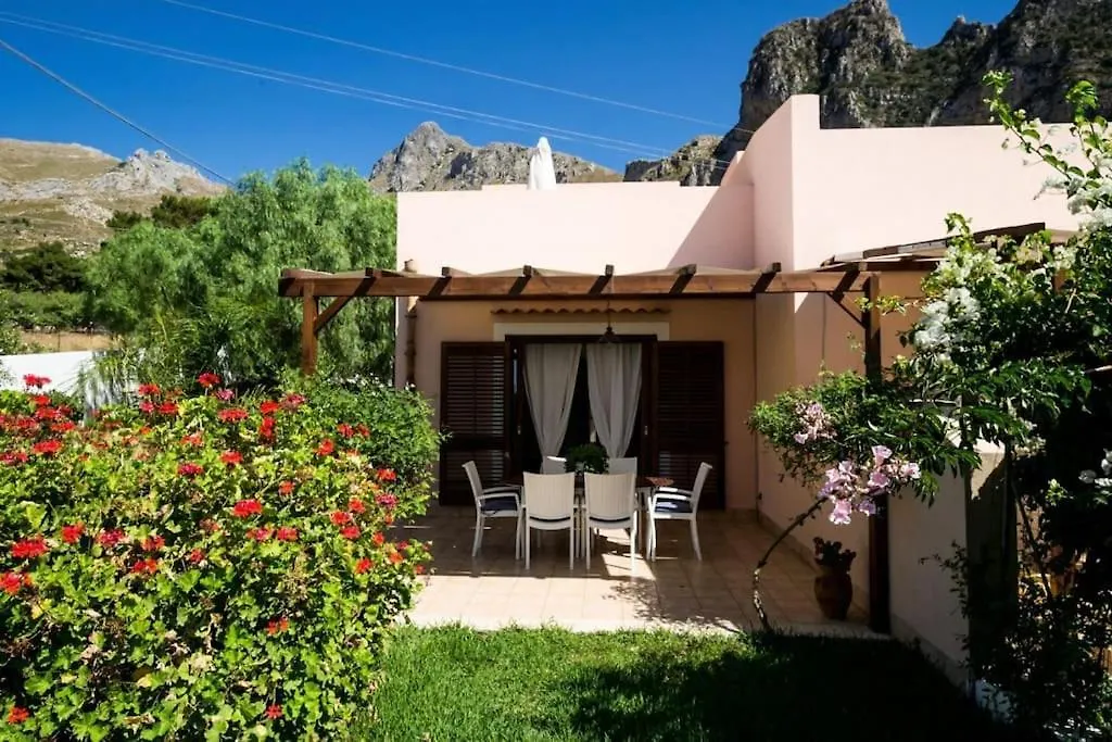 Holiday home Villa Levante Macari Italy