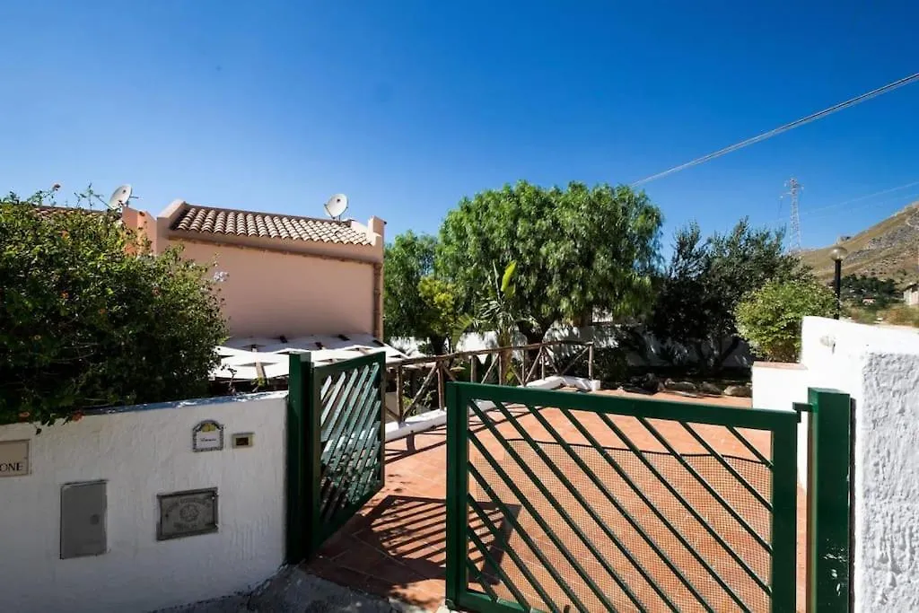 Villa Levante Macari