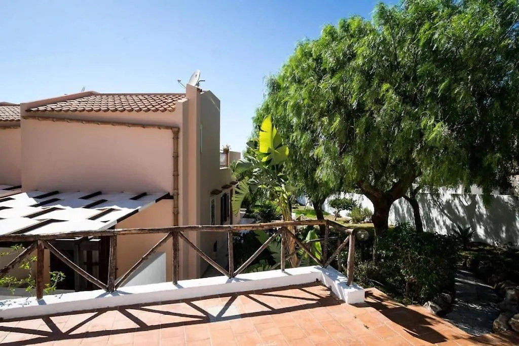 Villa Levante Macari
